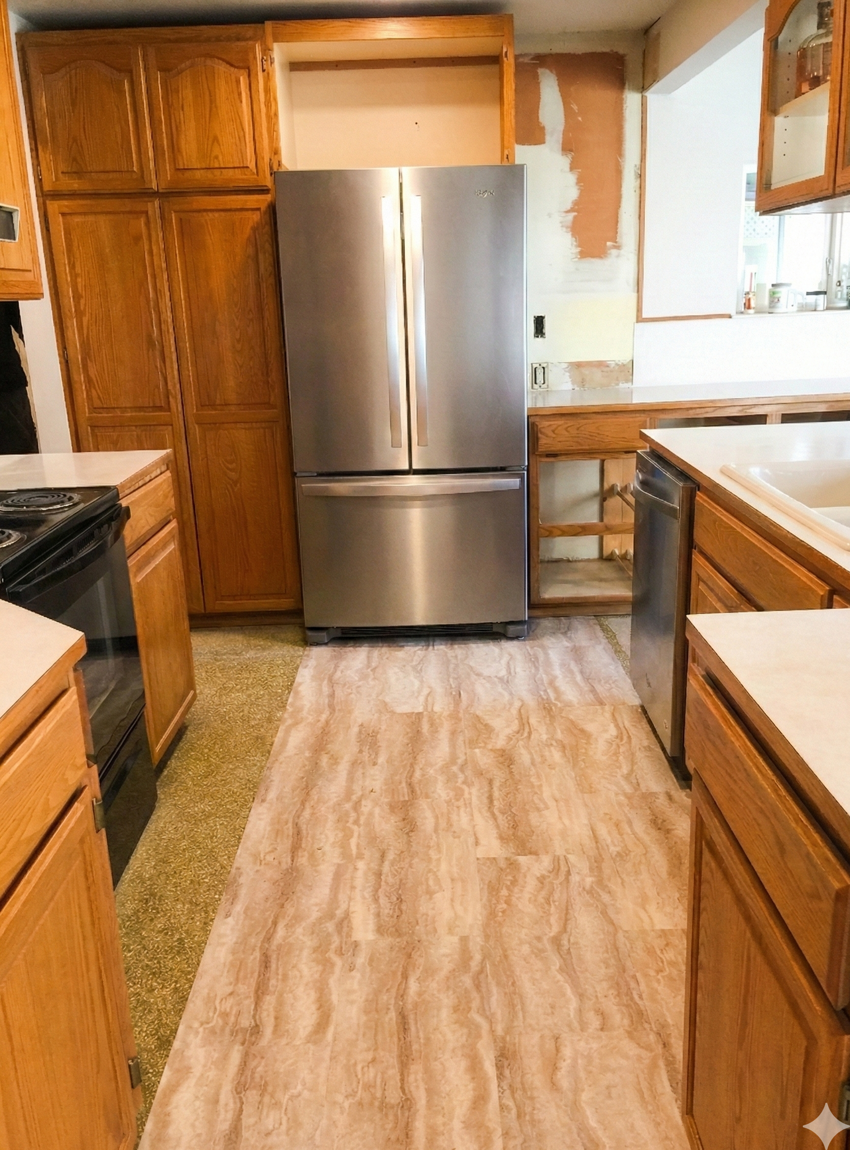 Outdated Kitchen Before Remodel